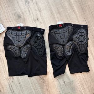 Boys Burton Youth Total Impact Shorts.  Perfect for snowboarding /skateboarding